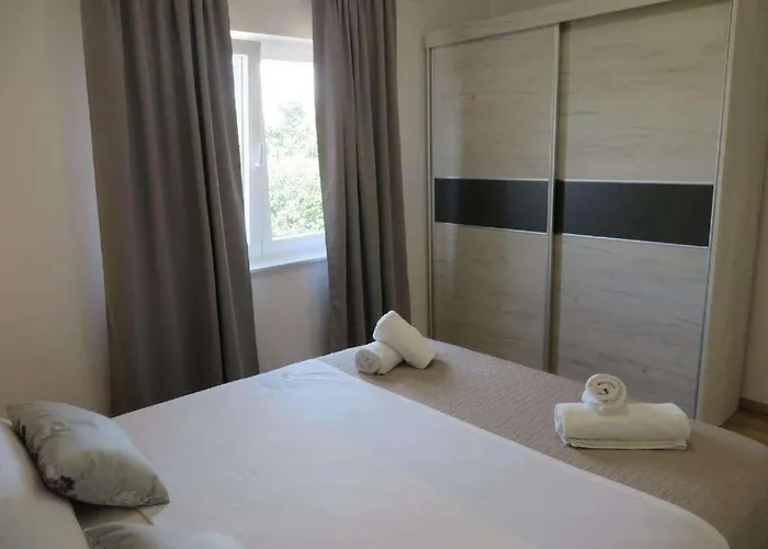 Family Friendly House With A Parking Space Biograd Na Moru, Biograd - 23498 * Biograd Na Moru